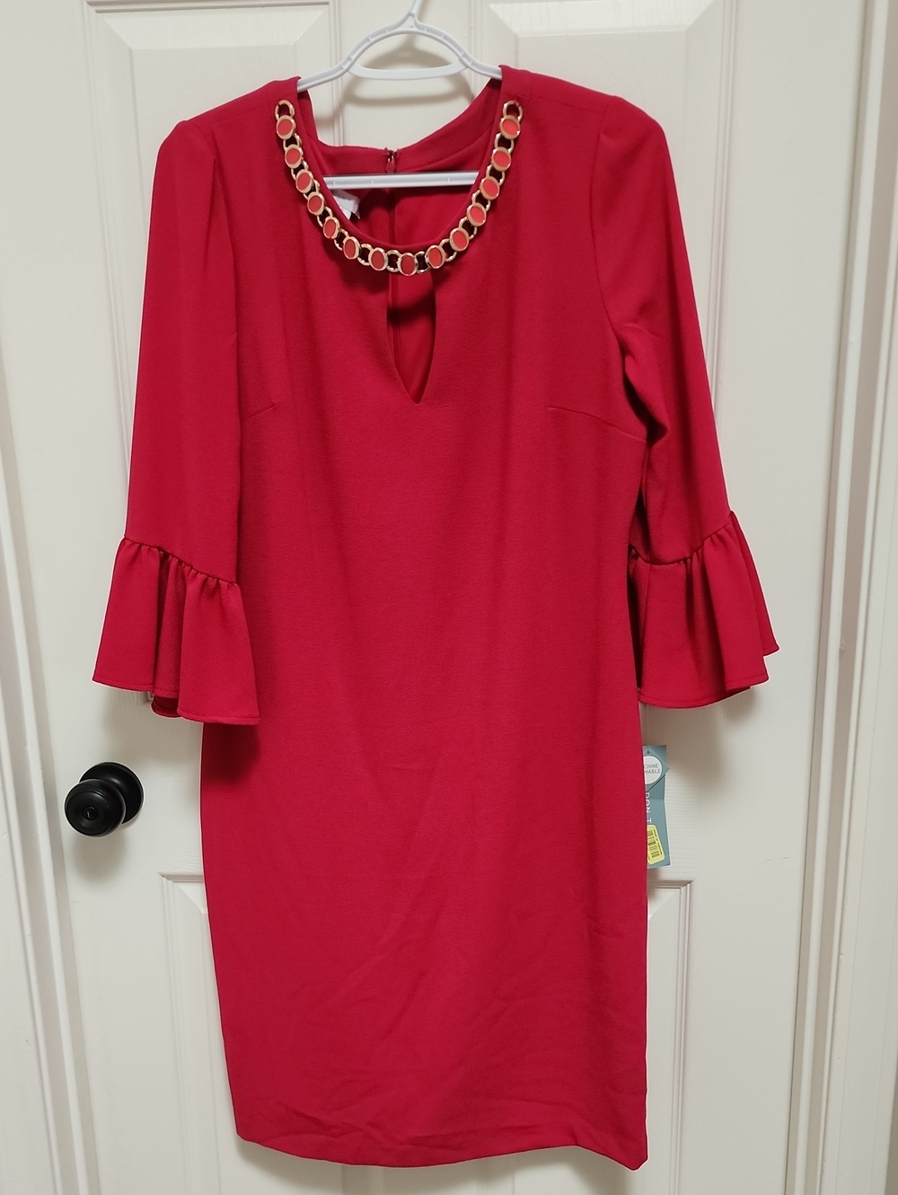 London Times Fuchsia Crewneck Dress with Gold Chain Trim Size 12